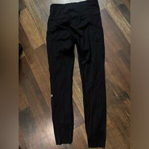 Black Lululemon Align leggings Size 4